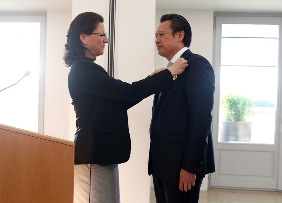 1720526466.jpg 1720526466.jpg