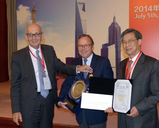 1723537540.jpg 1723537540.jpg