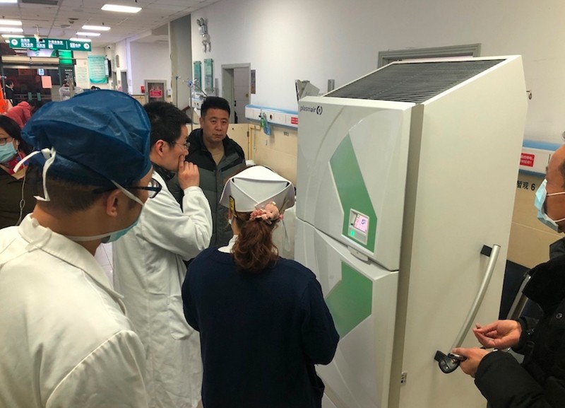 上海瑞金医院紧急安装爱茵斯贝等离子空...