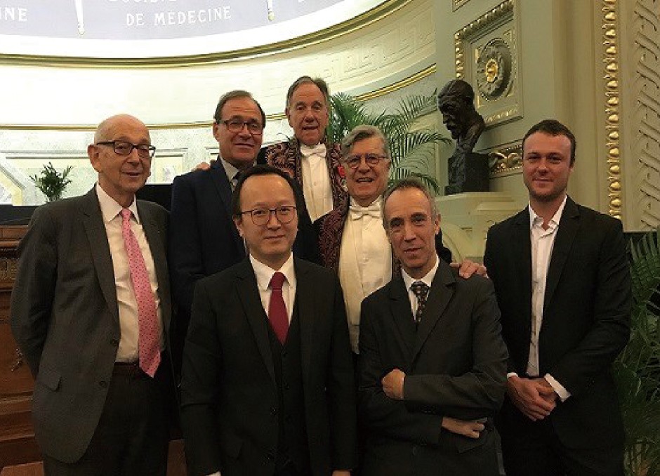 人工视网膜和眼部再生疗法获法国“夏邦克-杜博赛”